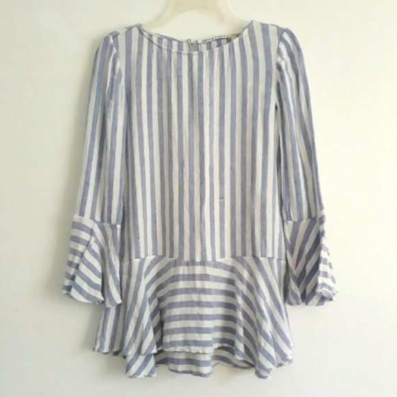 Alice + Olivia Tops - Alice + Olivia Long Sleeve Striped White & Blue Linen Blend Oversized Top XS